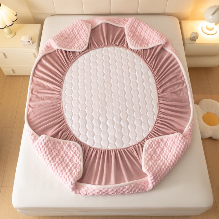 91家纺网 家纺一手货源 找家纺 鑫钰 2024秋冬新款加厚金龟绒牛奶绒床笠床垫保护罩 金龟绒-嫩粉