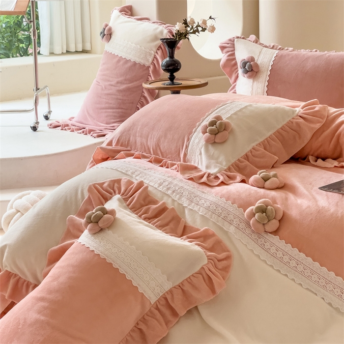 91家纺网 家纺一手货源 找家纺 （总）佰织鑫家居 2024秋冬新款高克重全消光牛奶绒床盖款四件套爱丽丝系列