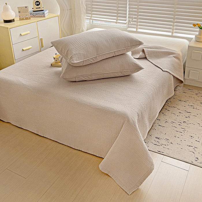 91家纺网 家纺一手货源 找家纺 羽爱家纺 2024新款双面纯色全棉水洗床盖 香槟色