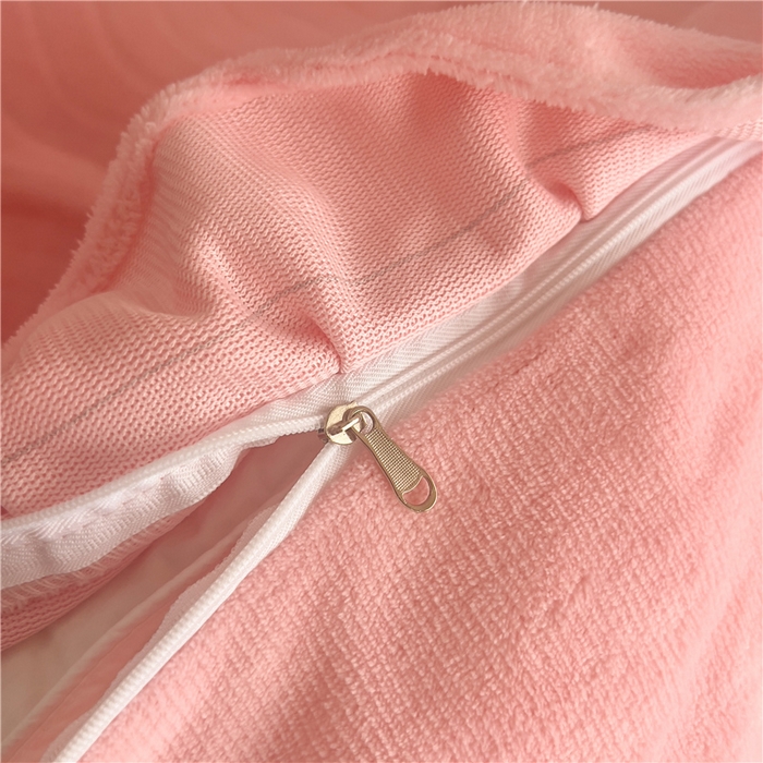 91家纺网 家纺一手货源 找家纺 十个点家纺 2024新款牛奶绒夹棉床盖四件套-唯美系列 唯美-蜜桃粉