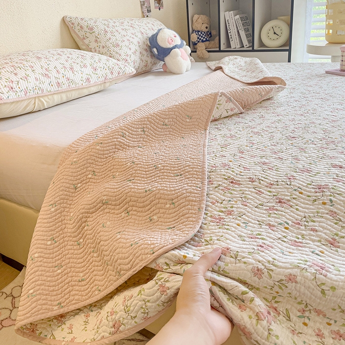 91家纺网 家纺一手货源 找家纺 羽爱家纺 2025全棉13372新疆棉花床盖三件套 点点