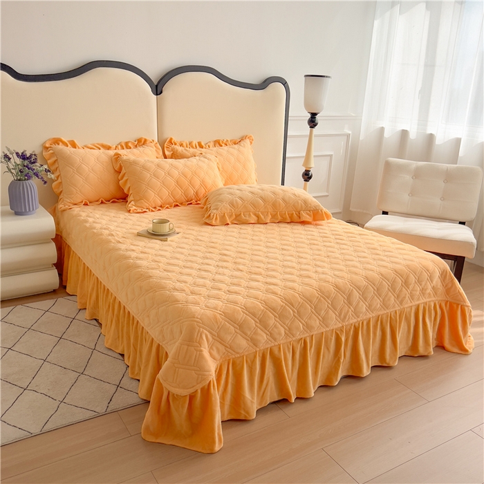 91家纺网 家纺一手货源 找家纺 十个点家纺 2024新款牛奶绒夹棉床盖三件套-唯美系列 唯美-秋桔