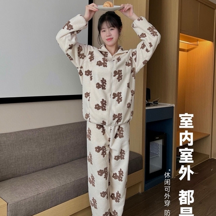 91家纺网 家纺一手货源 找家纺 （总）妍景家居生活馆 2024新款晚安绒遛弯衣家居服