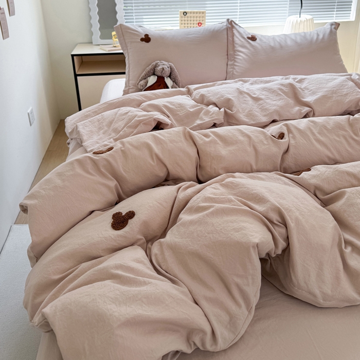 91家纺网 家纺一手货源 找家纺 布可家纺 2025新款水洗棉毛巾绣四件套 米奇-卡其