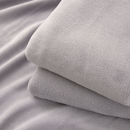 91家纺网 家纺一手货源 找家纺 棉乐町 2025新款纯色牛奶绒床单素色床单跨境外贸直播爆款 银灰色