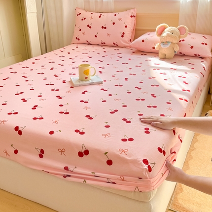 91家纺网 家纺一手货源 找家纺 寻米 2024新款全棉印花床笠 樱桃甜酒