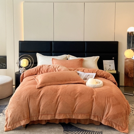 91家纺网 家纺一手货源 找家纺 美伦美焕 2024新款立体雕花压线四件套床盖四件套 桔色