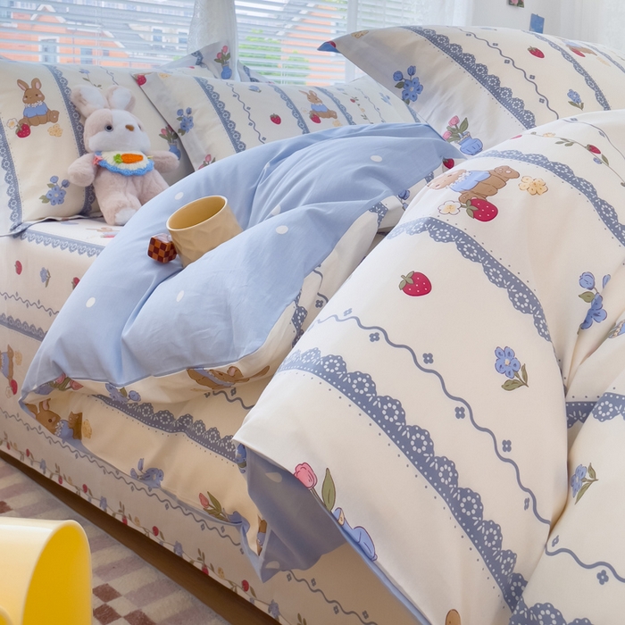 91家纺网 家纺一手货源 找家纺 春雨家居 2024新款全棉喷气印花四件套 草莓花期