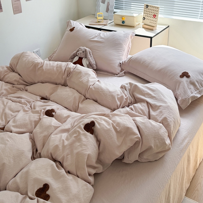 91家纺网 家纺一手货源 找家纺 布可家纺 2025新款水洗棉毛巾绣四件套 米奇-卡其