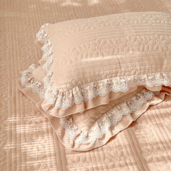 91家纺网 家纺一手货源 找家纺 淑女公社家纺 2024秋冬新款提花牛奶绒床盖款四件套 可爱猫 玉色