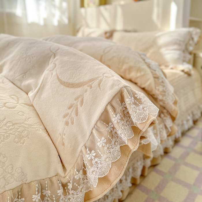 91家纺网 家纺一手货源 找家纺 （总）淑女公社家纺 2024秋冬新款提花牛奶绒床盖款四件套