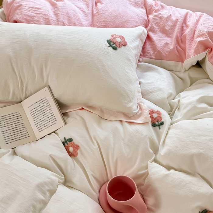 91家纺网 家纺一手货源 找家纺 布可家纺 2025新款水洗棉毛巾绣四件套 花儿朵朵-白玉