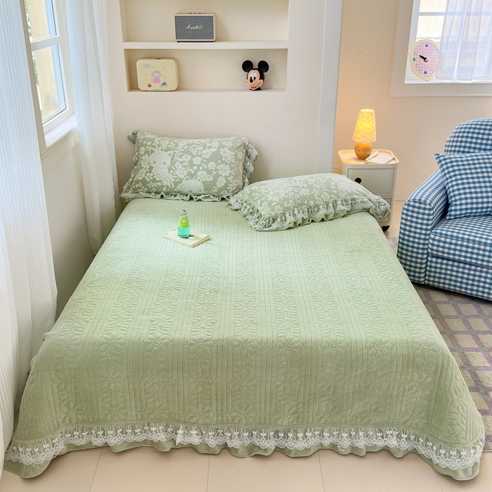 91家纺网 家纺一手货源 找家纺 淑女公社家纺 2024秋冬新款提花牛奶绒床盖款四件套 可爱猫 绿色