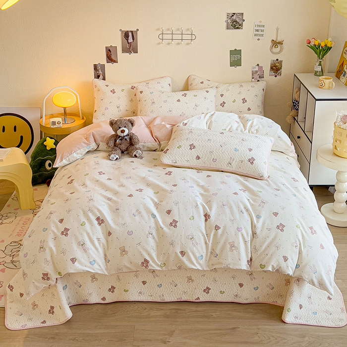 91家纺网 家纺一手货源 找家纺 羽爱家纺 2025全棉13372新疆棉花床盖四件套 兔兔熊