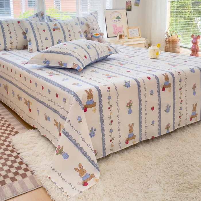 91家纺网 家纺一手货源 找家纺 春雨家居 2024新款全棉喷气印花系列单床单 草莓花期