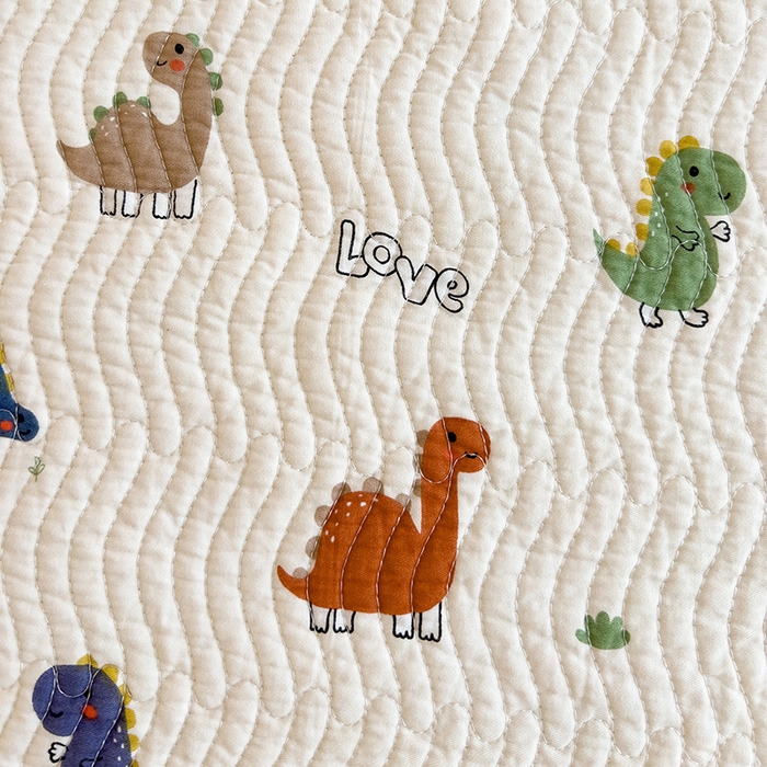 91家纺网 家纺一手货源 找家纺 羽爱家纺 2025全棉13372新疆棉花床盖四件套 恐龙茶茶