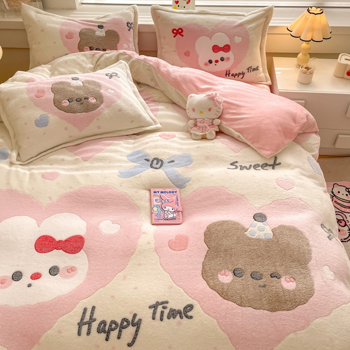 91家纺网 家纺一手货源 找家纺 川悦生活 2024新款大版雪花绒四件套-风格二 萌趣宝贝