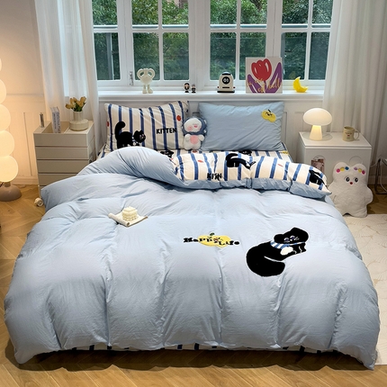 91家纺网 家纺一手货源 找家纺 （总）奈颜 2024新款冬季棉+绒毛巾绣四件套A版超柔水洗棉+B版加厚牛奶绒