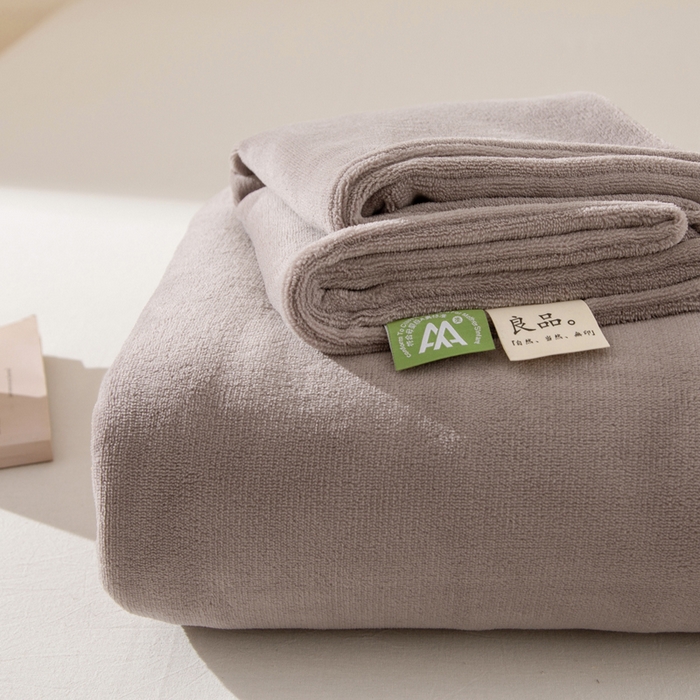 91家纺网 家纺一手货源 找家纺 首爱 2025新款纯色牛奶绒床单素色床单跨境外贸直播爆款 碳咖色