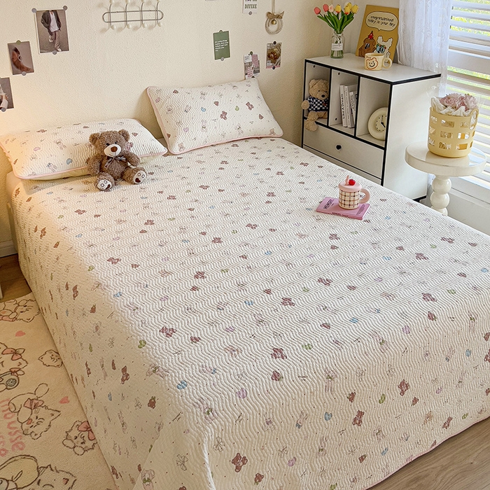 91家纺网 家纺一手货源 找家纺 羽爱家纺 2025全棉13372新疆棉花床盖四件套 兔兔熊