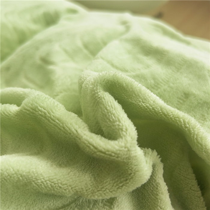 91家纺网 家纺一手货源 找家纺 十个点家纺 2024新款牛奶绒夹棉床盖三件套-唯美系列 唯美-果绿