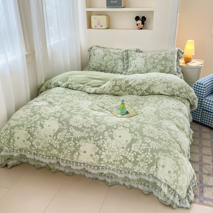 91家纺网 家纺一手货源 找家纺 淑女公社家纺 2024秋冬新款提花牛奶绒床盖款四件套 可爱猫 绿色