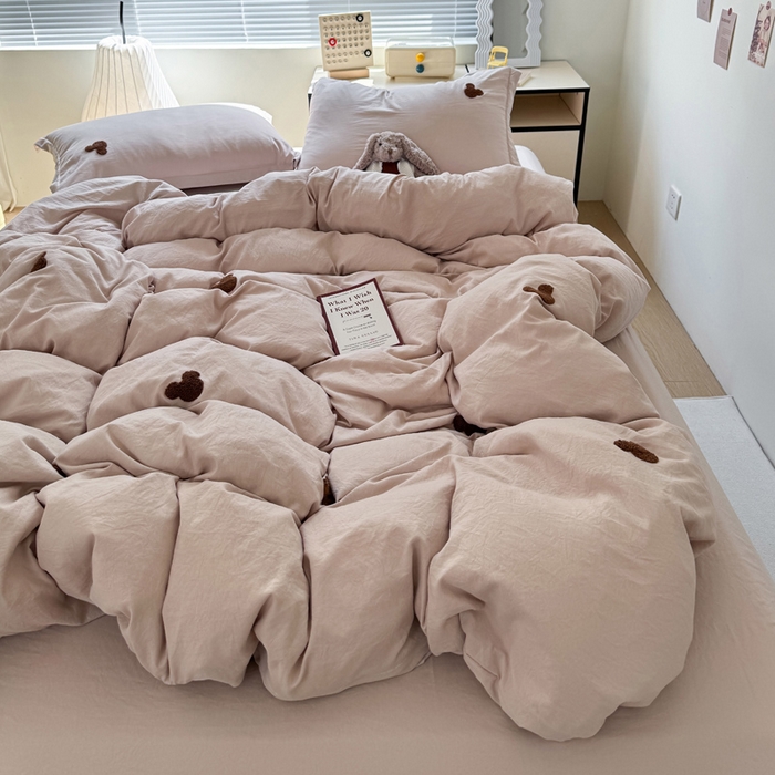 91家纺网 家纺一手货源 找家纺 布可家纺 2025新款水洗棉毛巾绣四件套 米奇-卡其