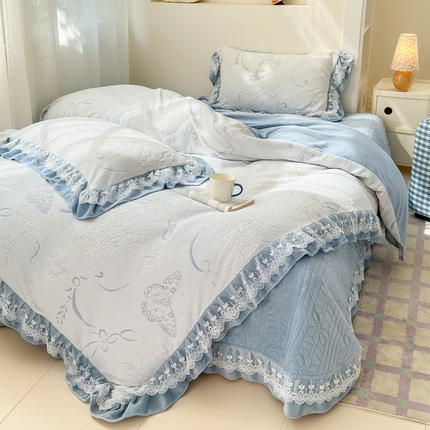 91家纺网 家纺一手货源 找家纺 （总）淑女公社家纺 2024秋冬新款提花牛奶绒床盖款四件套