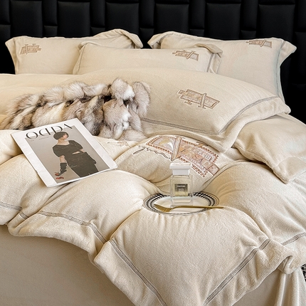 丞音家纺 2024新款A类高克重全消光牛奶绒四件套-塞维尔系列 塞维尔-杏仁色