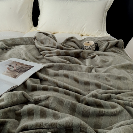 春妮家纺 2024新款提花牛奶绒毛毯 极致灰