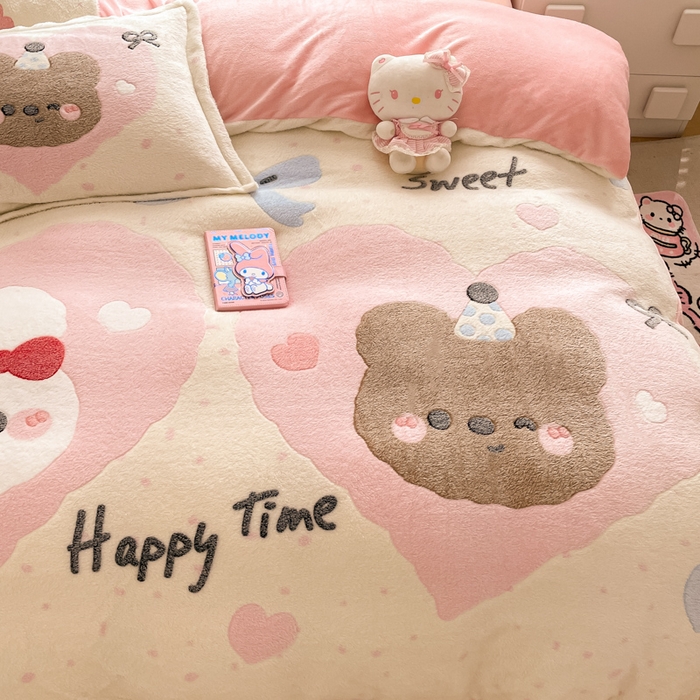 91家纺网 家纺一手货源 找家纺 川悦生活 2024新款大版雪花绒四件套-风格二 萌趣宝贝