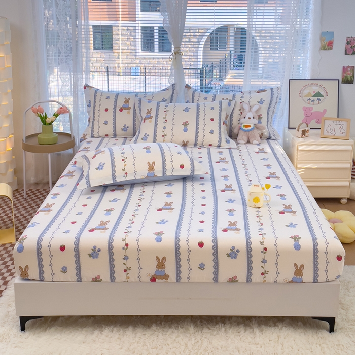 91家纺网 家纺一手货源 找家纺 春雨家居 2024新款全棉喷气印花系列单床笠 草莓花期