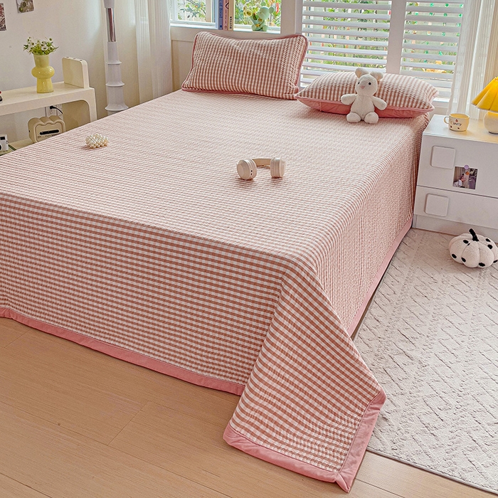 91家纺网 家纺一手货源 找家纺 羽爱家纺 2024新款全棉色织水洗宝宝绒床盖三件套 玉格格