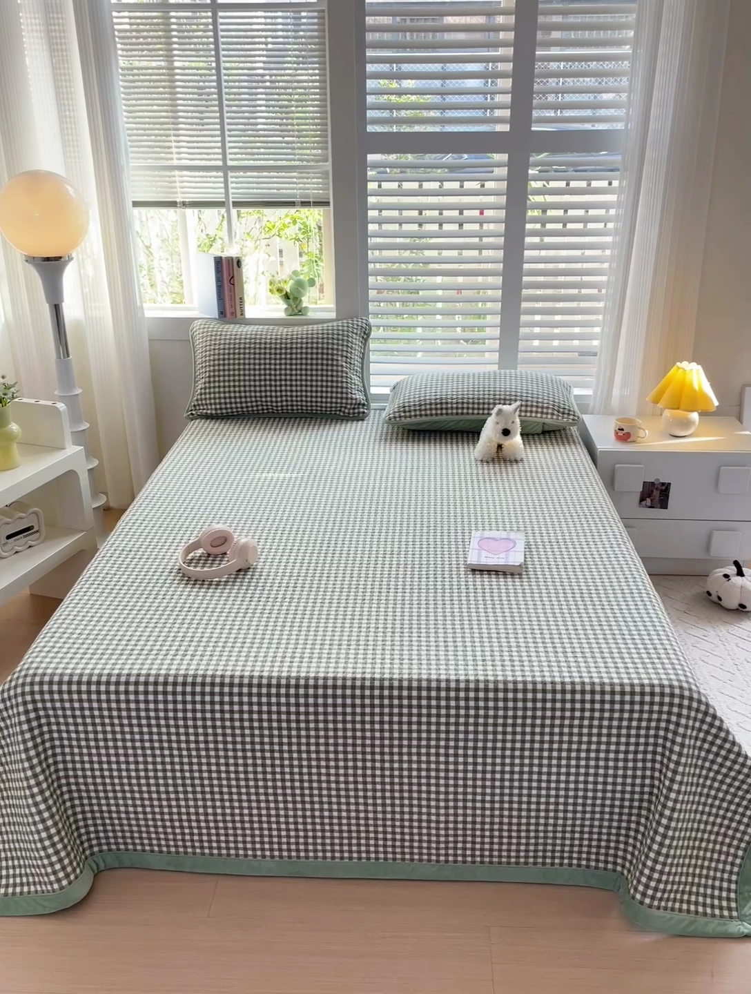 91家纺网 家纺一手货源 找家纺 羽爱家纺 2024新款全棉色织水洗宝宝绒床盖三件套 绿色心情