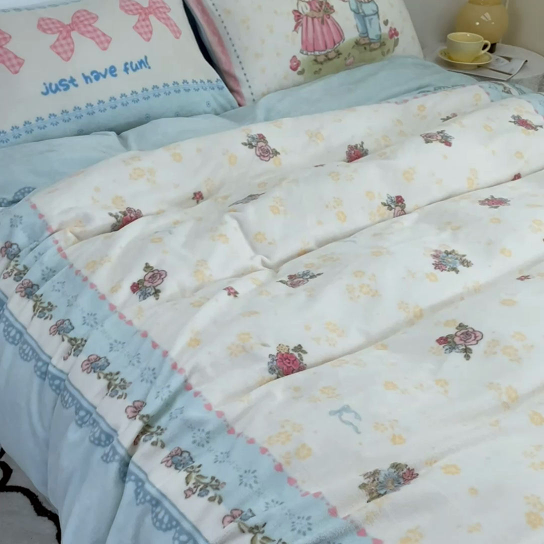 91家纺网 家纺一手货源 找家纺 浩诚 2024新款ins风牛奶绒印花四件套 爱丽丝