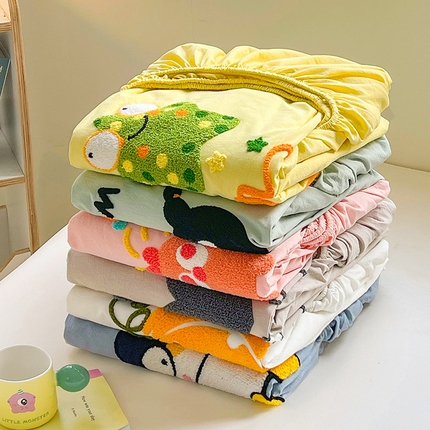 91家纺网 家纺一手货源 找家纺 3C 2024新款全棉色织水洗棉可爱毛巾绣床笠 组合图