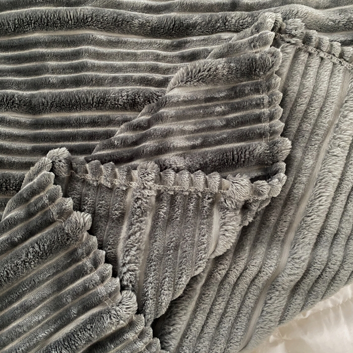 91家纺网 家纺一手货源 找家纺 潮邦创意家居 2025新款澳密绒双面加厚毯毛毯盖毯 澳密绒-深灰