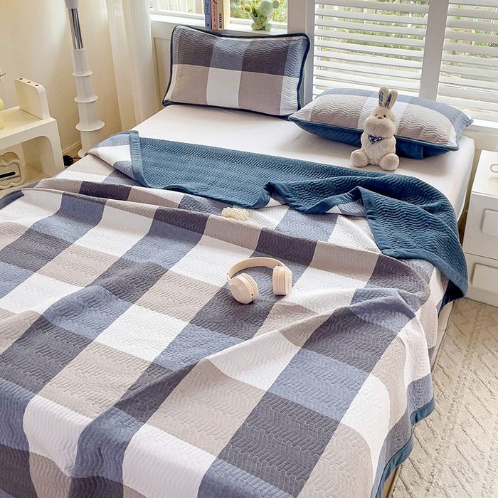 91家纺网 家纺一手货源 找家纺 羽爱家纺 2024新款全棉色织水洗宝宝绒床盖三件套 沁兰