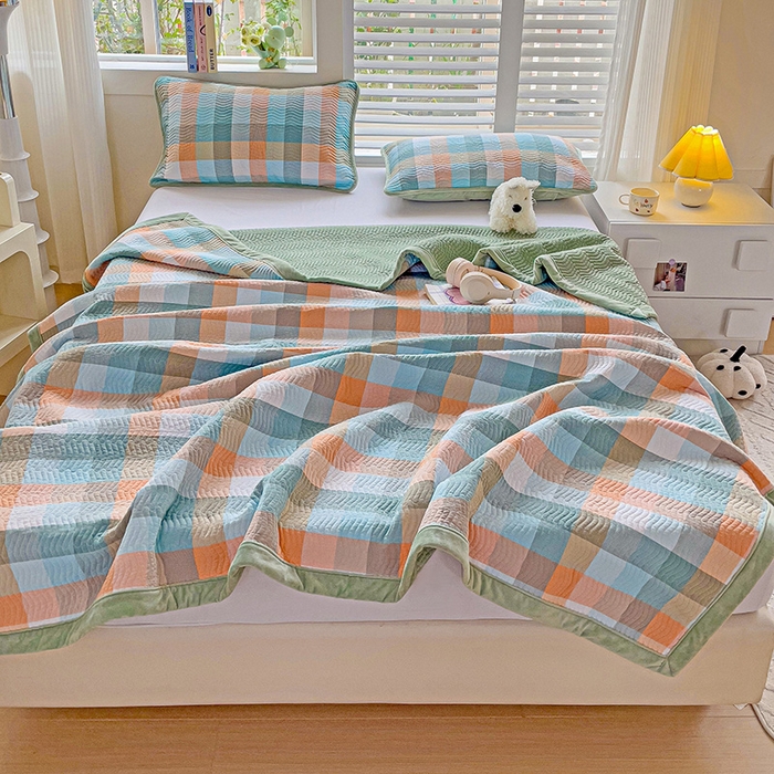 91家纺网 家纺一手货源 找家纺 羽爱家纺 2024新款全棉色织水洗宝宝绒床盖四件套 桔小格