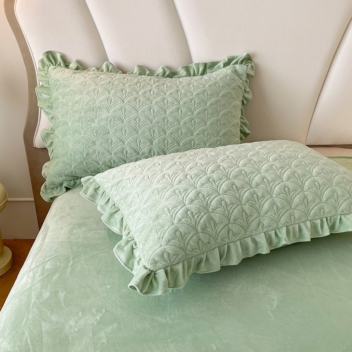 91家纺网 家纺一手货源 找家纺 兴美佳家纺 2024新款水晶绒全加棉床盖四件套-冬之恋 冬之恋-绿色