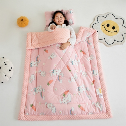 91家纺网 家纺一手货源 找家纺 （总）嗨皮宝贝 2024新款全棉儿童豆豆被空调被夏凉被幼儿园宝宝午睡春秋四季通用