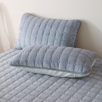 91家纺网 家纺一手货源 找家纺 （总）凌云家纺 2025新款牛奶绒夹棉枕套