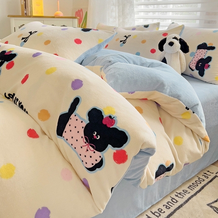 优选良品 2025新款小清新加厚高克重牛奶绒四件套直播热款电商热款汪汪仙贝