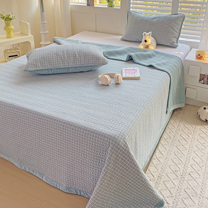 91家纺网 家纺一手货源 找家纺 羽爱家纺 2024新款全棉色织水洗宝宝绒床盖三件套 兰香谷