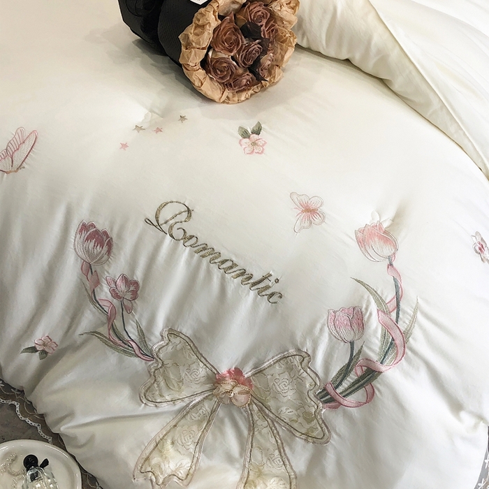 91家纺网 家纺一手货源 找家纺 （总）宅家居 2024新款法式刺绣手工立体钉珠款蚕蛹蛋白冬被芯-花仙子