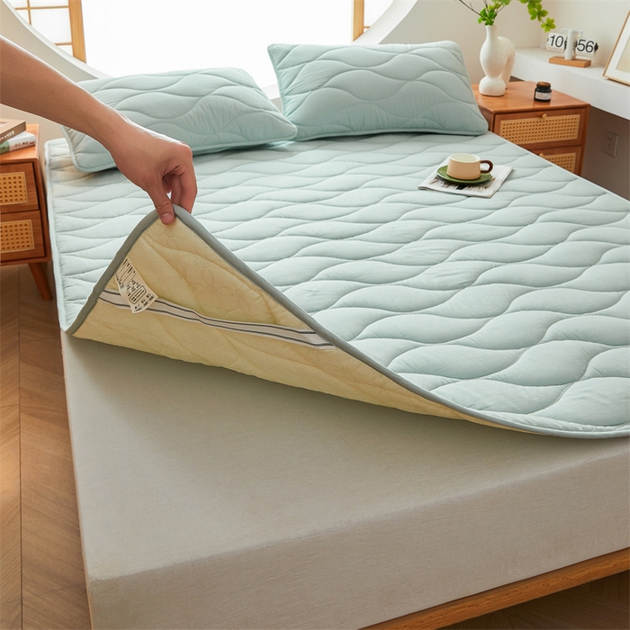 91家纺网 家纺一手货源 找家纺 3C 新款A类无染全棉抑菌棉花夹棉床护垫 无染-天空蓝