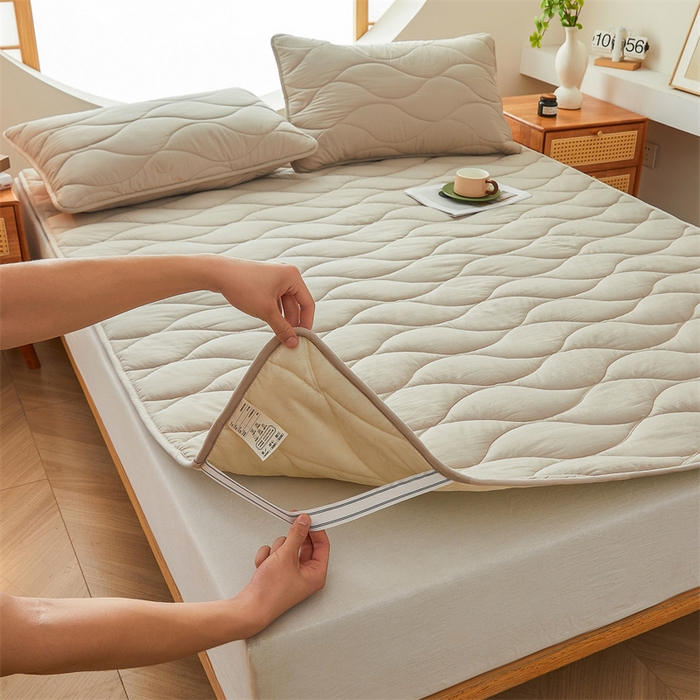 91家纺网 家纺一手货源 找家纺 3C 新款A类无染全棉抑菌棉花夹棉床护垫 无染-浅卡其