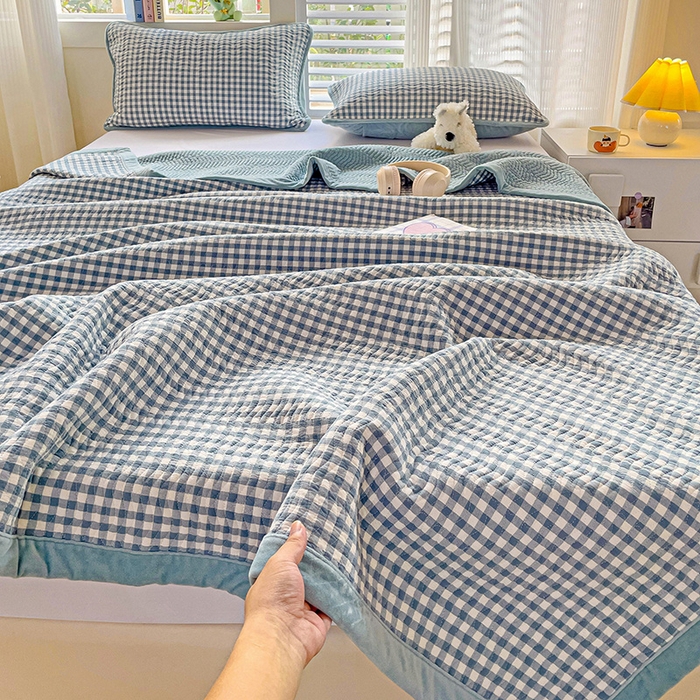 91家纺网 家纺一手货源 找家纺 羽爱家纺 2024新款全棉色织水洗宝宝绒床盖四件套 君子兰