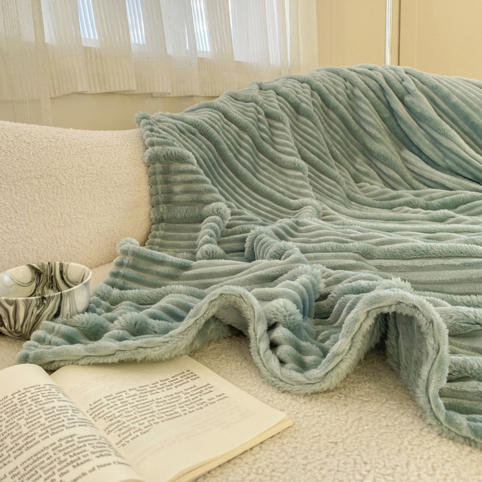 91家纺网 家纺一手货源 找家纺 潮邦创意家居 2025新款澳密绒双面加厚毯毛毯盖毯 澳密绒-岩绿