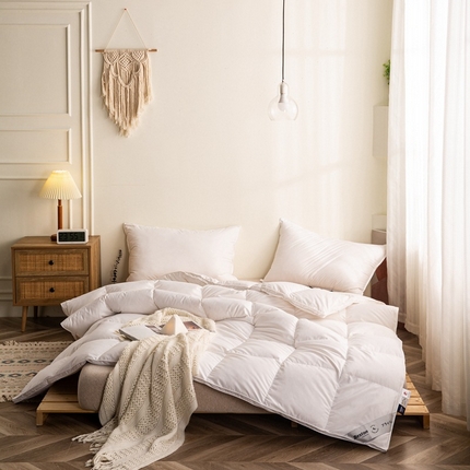 （总）颐羽达 厂家供应自充绒半成品内胆芯布料 柔赛丝纯色单立体羽绒被壳